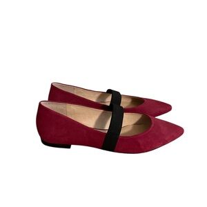 Gianni Bini Burgundy Flats with Black Strap – Size 6.5M